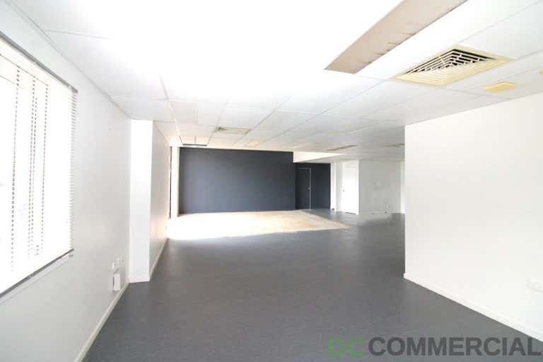 1/3 Progress Court Harlaxton QLD 4350 - Image 4