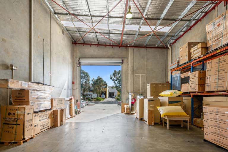 1/38 Discovery Drive Bibra Lake WA 6163 - Image 2