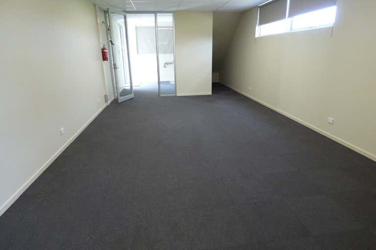 Office 1, 5, 35 Progress Street Mornington VIC 3931 - Image 2