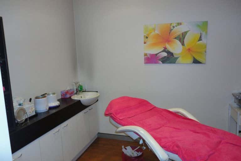 LUSH BEAUTY SALON, 1244 Marmion Ave Currambine WA 6028 - Image 3