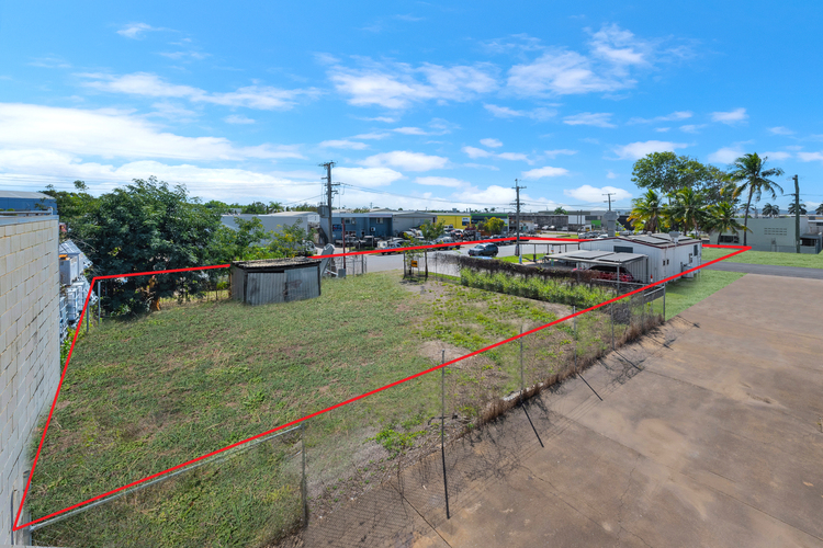 14 VENNARD STREET Garbutt QLD 4814 - Image 4