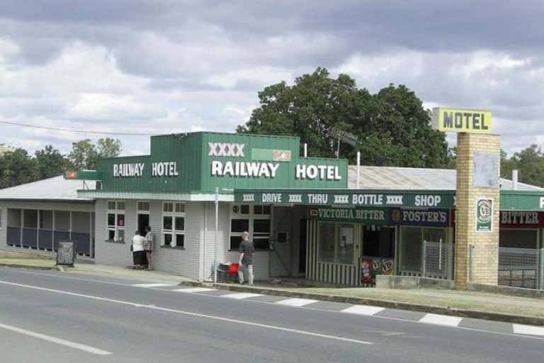 RAILWAY HOTEL, 90 James Street Rockhampton City QLD 4700 - Image 1