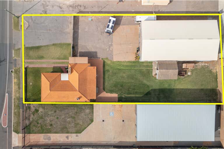 385 & 387 Marine Terrace West End WA 6530 - Image 2