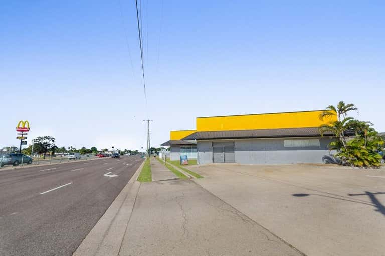 Shops 3 & 4, 2 Hervey Range Road Thuringowa Central QLD 4817 - Image 4