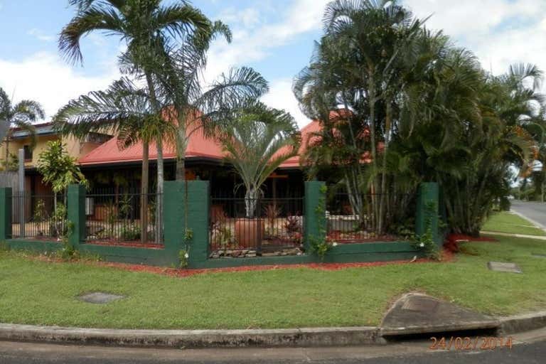 17/20-24 Palm Street Holloways Beach QLD 4878 - Image 1