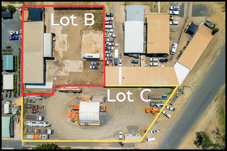 9 Douglas Emerald QLD 4720 - Image 1