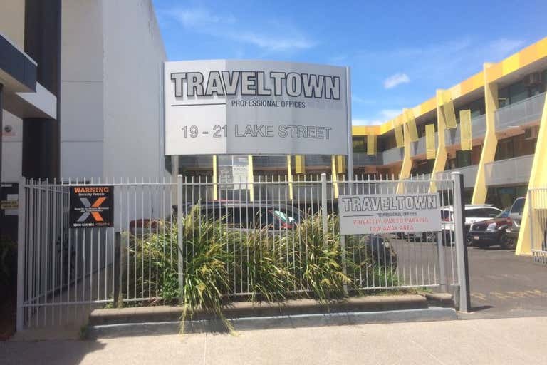 Traveltown, 2nd level, 2nd level/21 Lake Street Cairns City QLD 4870 - Image 2