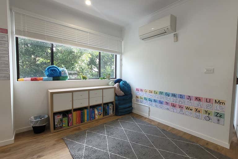 Grange QLD 4051 - Image 1