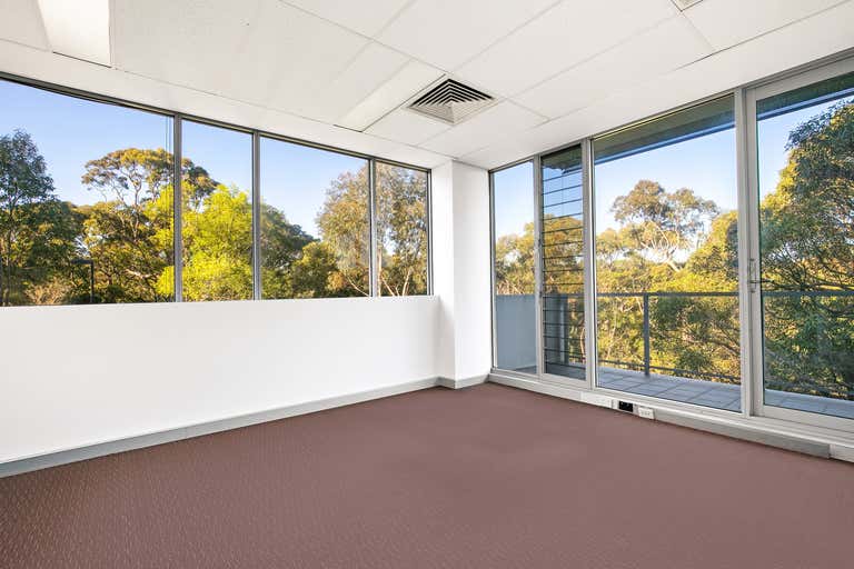 9/23 Narabang Way Belrose NSW 2085 - Image 4