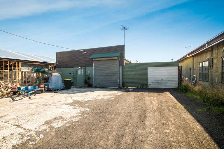 1C Seaforth Street North Shore VIC 3214 - Image 3