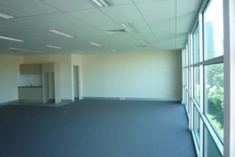 INDUSTRY VILLAGE, Unit 23 - 43 Fennell Street Port Melbourne VIC 3207 - Image 2