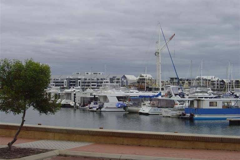 2/30 Spinaker Quays Mandurah WA 6210 - Image 3