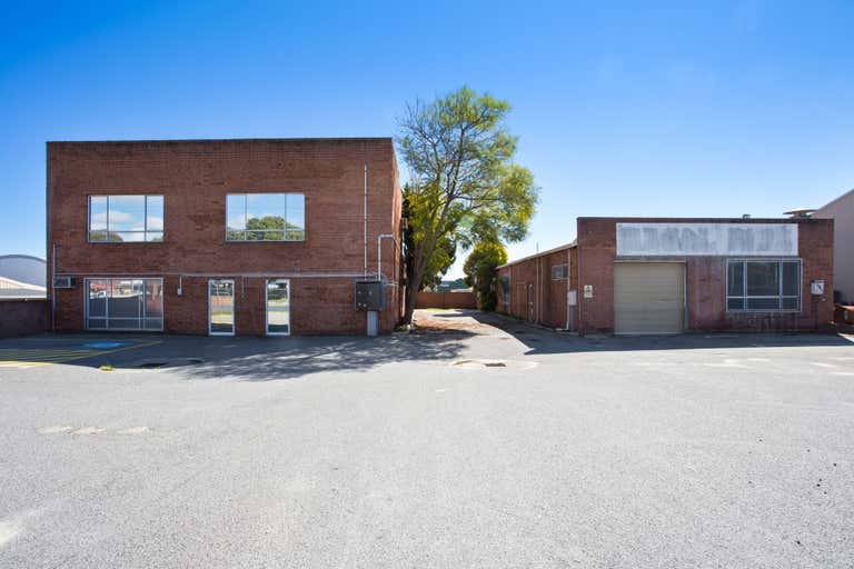 Strata Lot 3/8 Roy Street Welshpool WA 6106 - Image 1