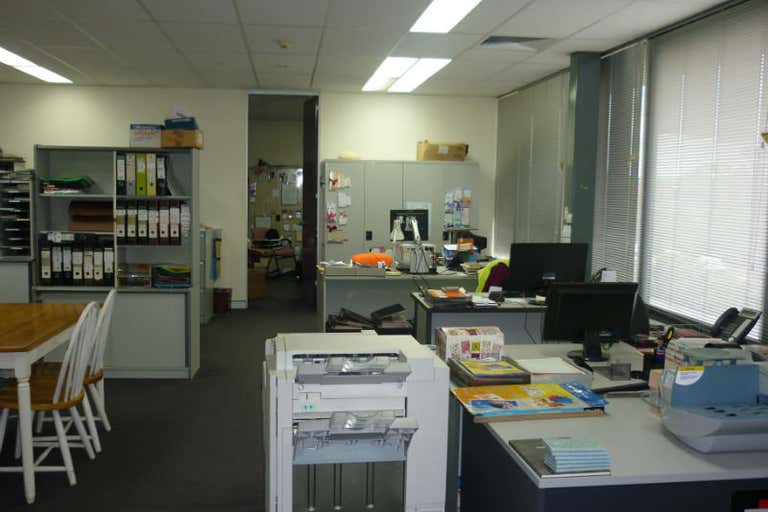 Unit 4, 10-14 Boden Road Seven Hills NSW 2147 - Image 3