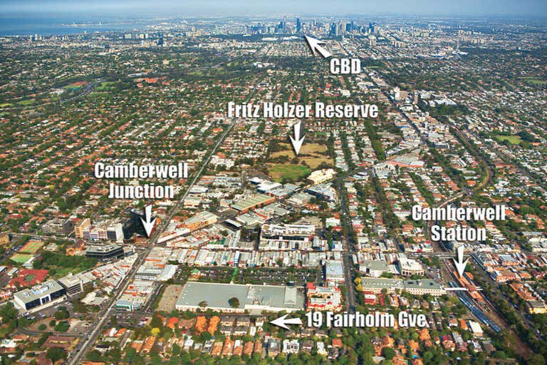 19 Fairholm Grove Camberwell VIC 3124 - Image 2