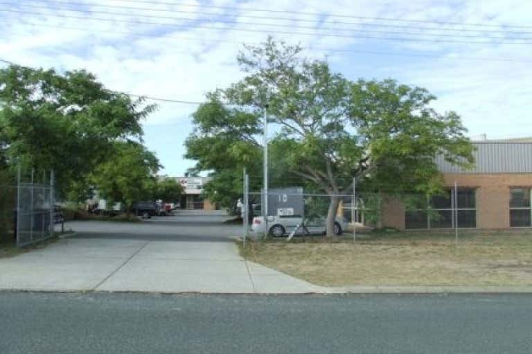 8/10 O'Connor Way Wangara WA 6065 - Image 2