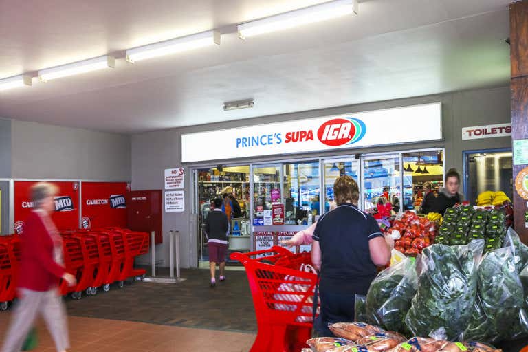 Caloundra Village Shopping Centre, Shop 17 'Caloundra Village Shopping Cent, 1 Ormuz Avenue Caloundra QLD 4551 - Image 4
