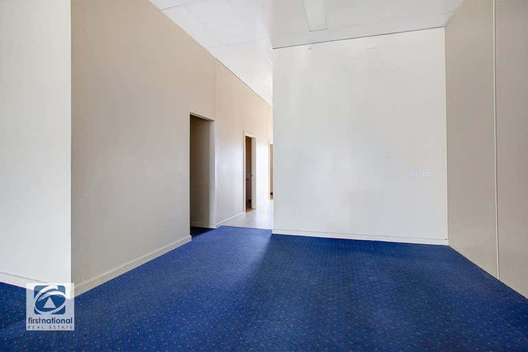 1/78 Smith Street Warragul VIC 3820 - Image 4