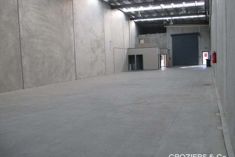 1/25 The Gateway Broadmeadows VIC 3047 - Image 3