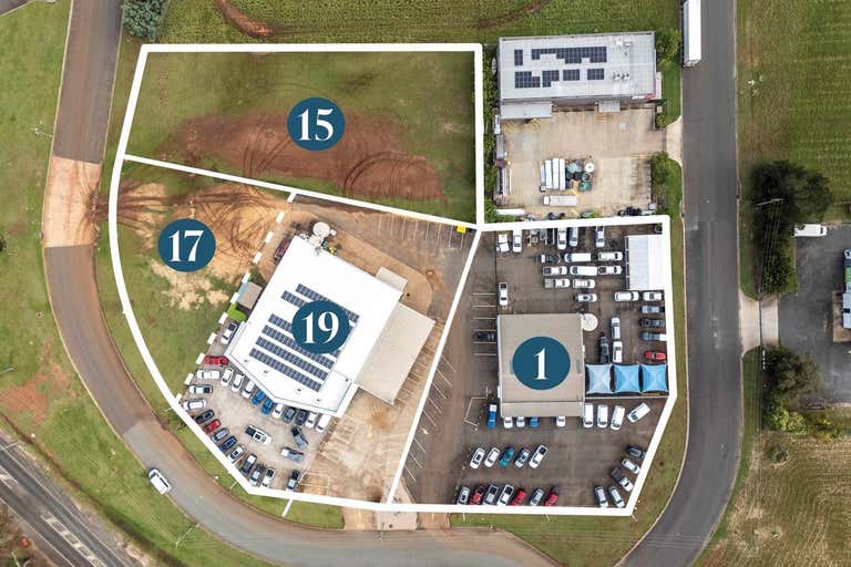 1 15 & 17-19 Rogers Drive Kingaroy QLD 4610 - Image 4