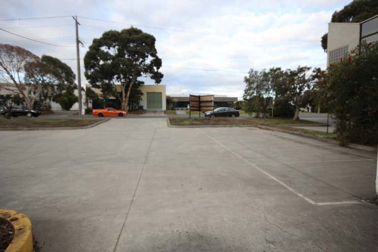 1B/27 Laser Drive Rowville VIC 3178 - Image 2