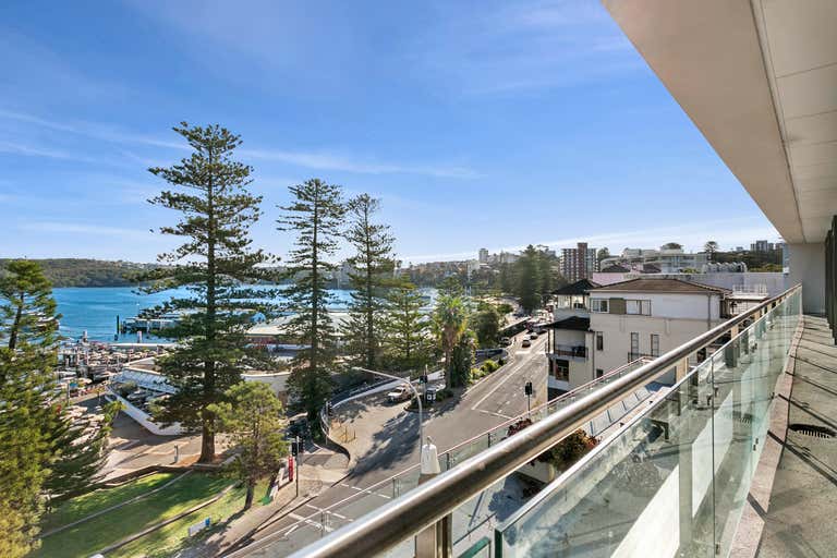 401-403/39 East Esplanade Manly NSW 2095 - Image 1