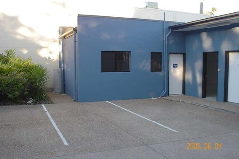 1/91 Bundock Street Belgian Gardens QLD 4810 - Image 2