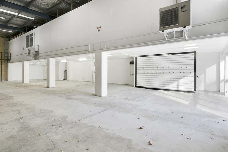 81 Doggett Street Newstead QLD 4006 - Image 3