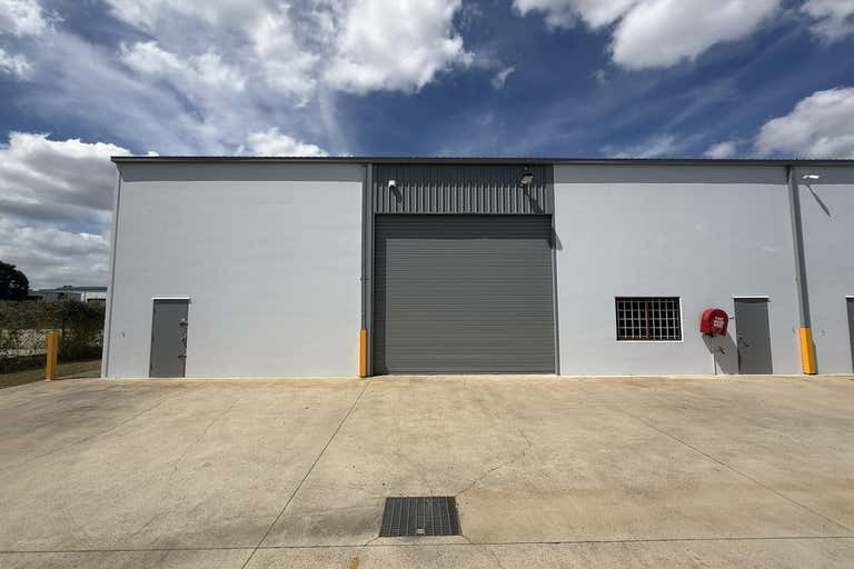 4/15 Bult Drive Brendale QLD 4500 - Image 1