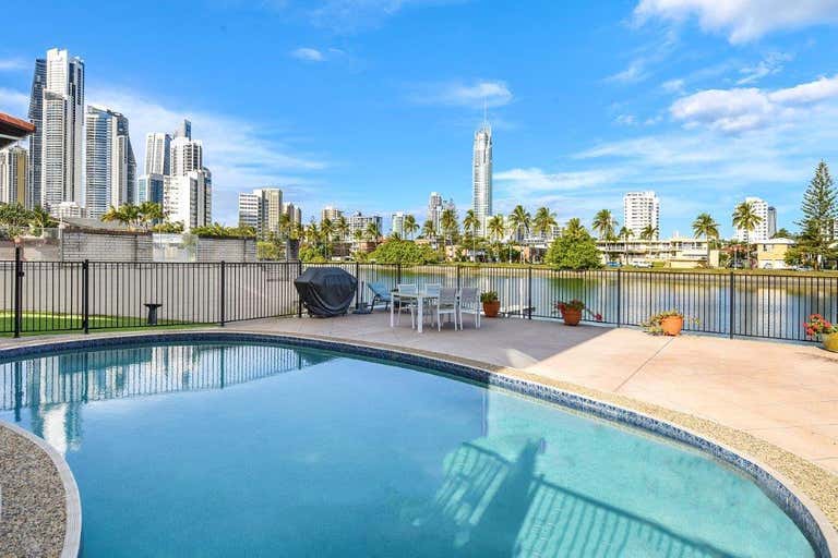 35 Sunrise Boulevard Surfers Paradise QLD 4217 - Image 1