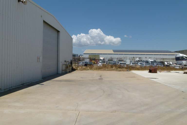 Shed 2A, 13-17 Caldwell Street Garbutt QLD 4814 - Image 2
