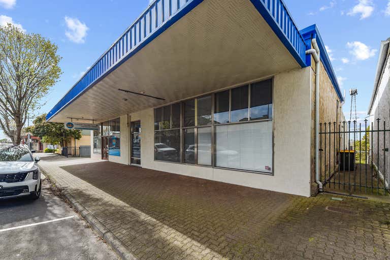 65 George Street Millicent SA 5280 - Image 1