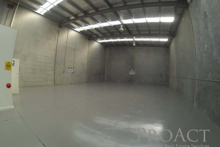 3/22 Buchanan Road Brooklyn VIC 3012 - Image 3