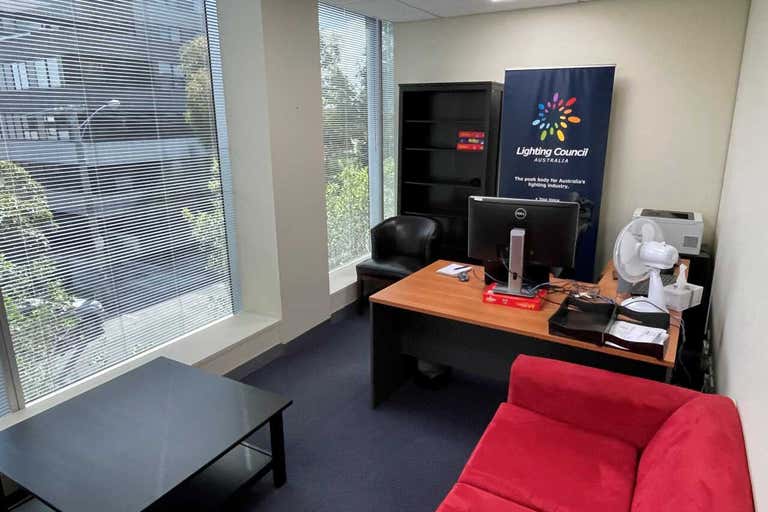Suite 304, 737 Burwood Road Hawthorn East VIC 3123 - Image 2