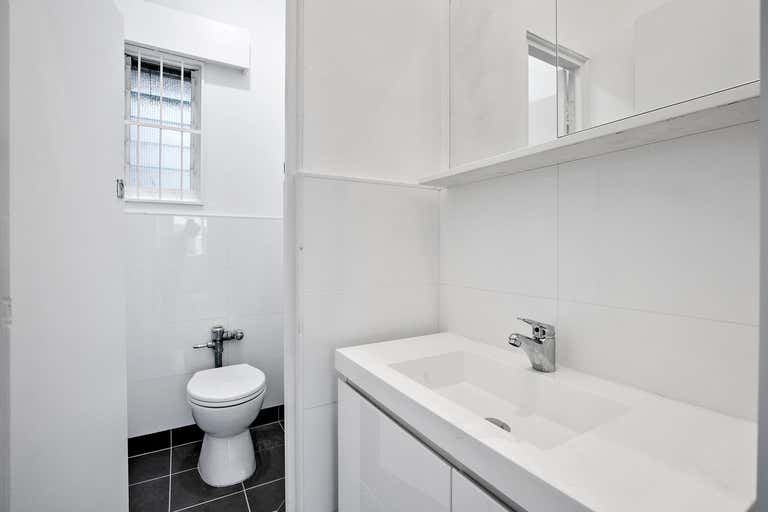 8/21 Sydney Road Manly NSW 2095 - Image 4