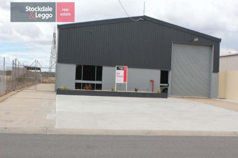 54 Centre Road Morwell VIC 3840 - Image 1