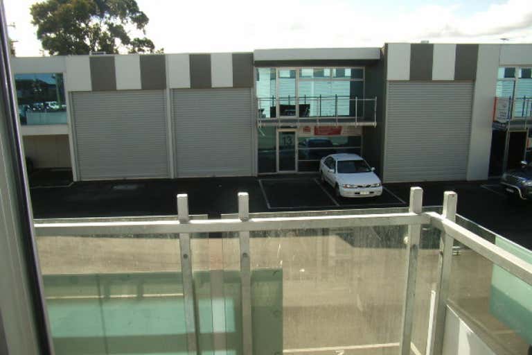 2/38 Christensen St Moorabbin VIC 3189 - Image 4