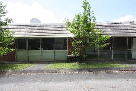 8/11 Bailey Crescent Southport QLD 4215 - Image 4