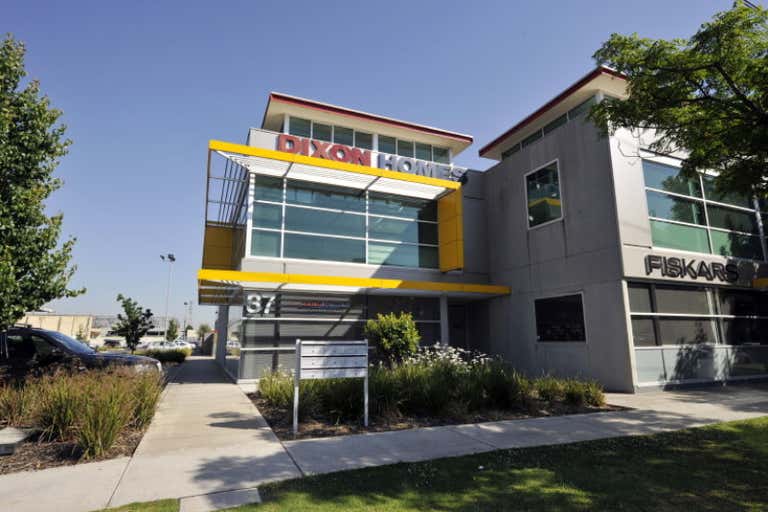 Unit 26, 37 Fennell Street Port Melbourne VIC 3207 - Image 1