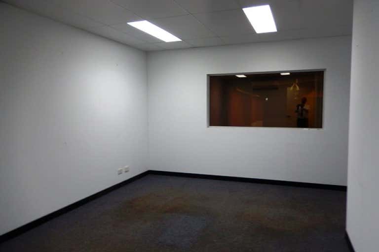 Unit 3 (Rear), 38 Cohn Street Carlisle WA 6101 - Image 2