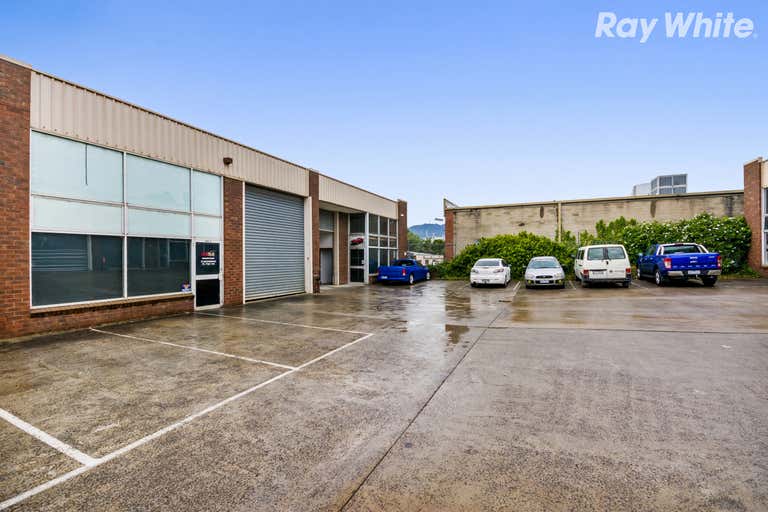 5/4 Macquarie Place Boronia VIC 3155 - Image 2