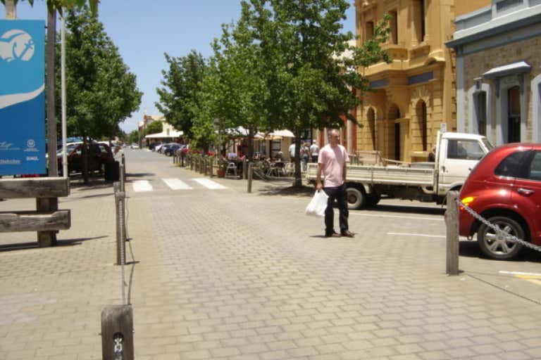 17 Divett Street Port Adelaide SA 5015 - Image 3