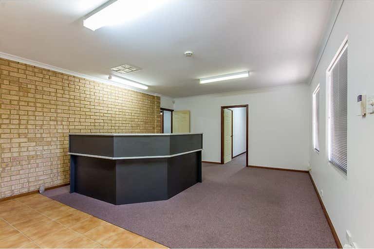 197 Mandurah Terrace Mandurah WA 6210 - Image 4