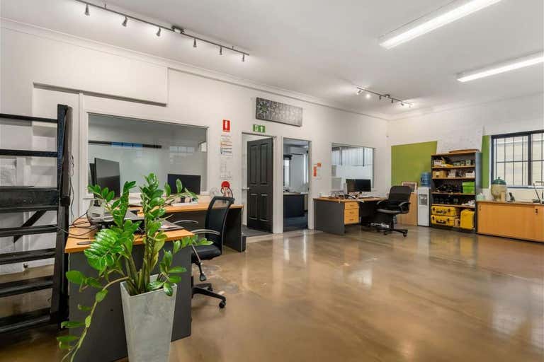 7 Light Street Fortitude Valley QLD 4006 - Image 4