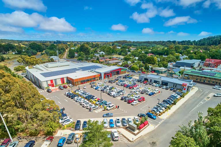 Coles Woodend, 61 High Street Woodend VIC 3442 - Image 1