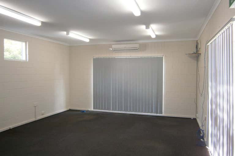 1/5 Kearney Street Bayswater VIC 3153 - Image 2