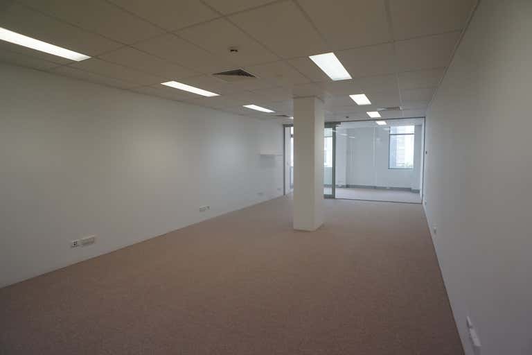 Suite 403, 282-290 Oxford Street, Bondi Junction NSW 2022 - Image 4