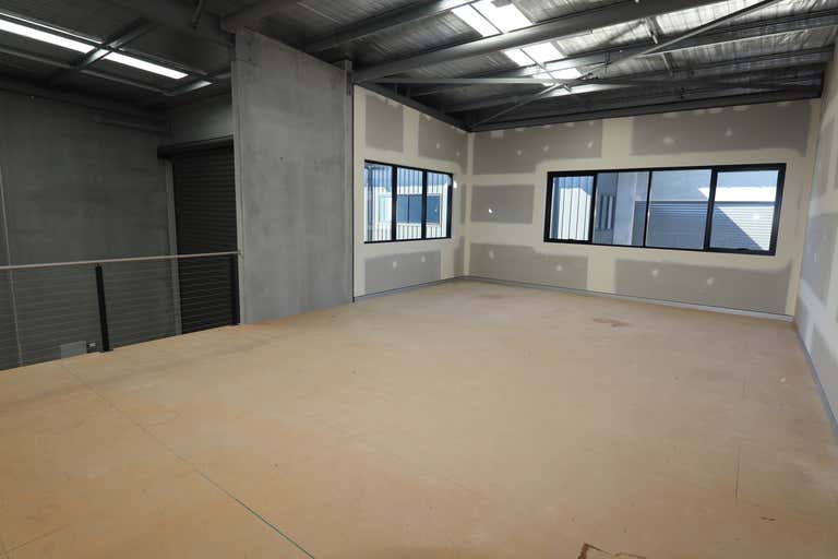 Unit 3 Indigo Loop Yallah NSW 2530 - Image 2