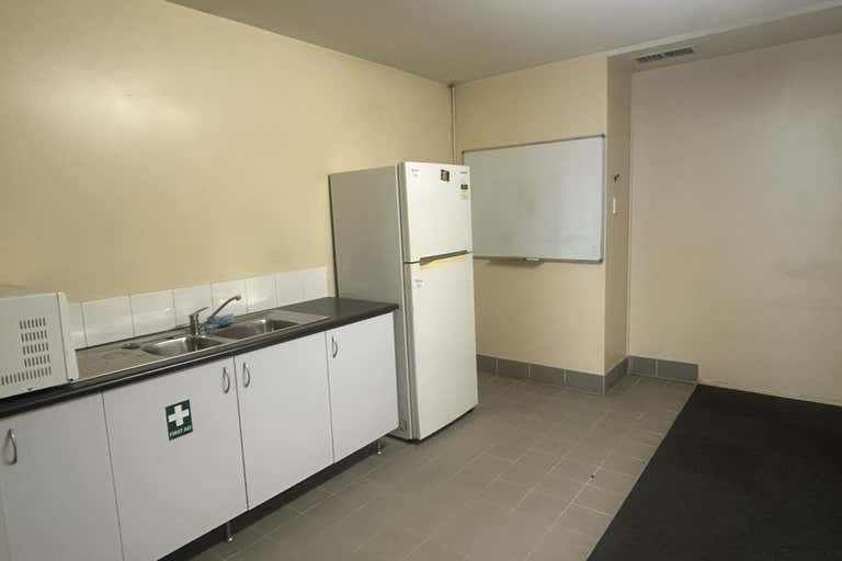 Unit 5, 8 Gallipoli Street Smeaton Grange NSW 2567 - Image 4