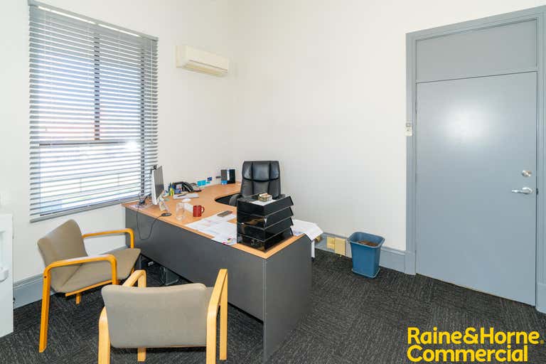 1/51 Gurwood Street Wagga Wagga NSW 2650 - Image 4